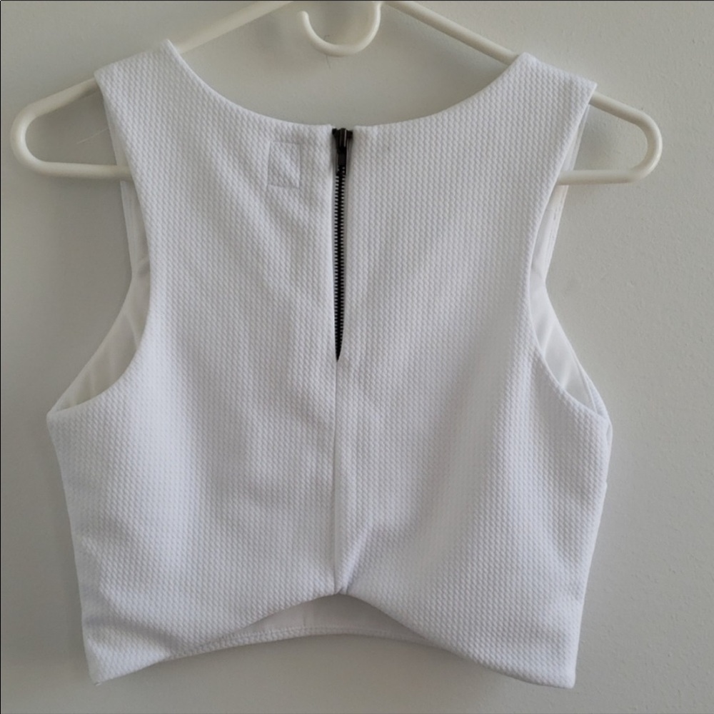 White Crop Top - Picture 2 of 3